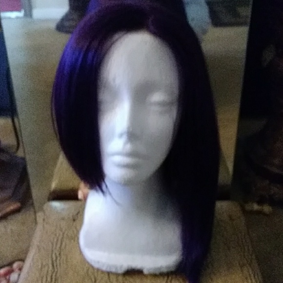 Wig - Picture 2 of 2